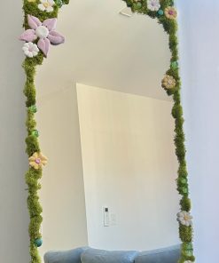 Alternative view of Fae Mirror